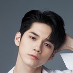 [댓글부탁해] <b>옹성우</b> 프로필사진 뭐가더좋아?