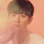 짤남이랑 <b>황민현</b>중에 누가 더 잘생김??