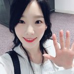 [댓글남겨줘] 태연은 <b>강아지상</b> 얼굴인강