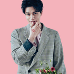 남성 최초 샤넬 메이크업 모델 된 배우