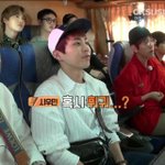 [EXO] 민석이 또 좋아하는거 티내냐 ㅋㅋ