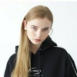 [EXO] 야 후드티골라<b>주</b>몀 덕질운<b>최고</b>됨