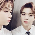 [강다니엘] 강다니엘 <b>옆</b>에 강다니엘