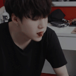 [방탄소년단] 나 슈가사진주라ㅠㅠ입덕위기임