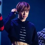 [강다니엘] 앙 녜리 배꼽 <b>소중</b>해