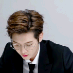 존잘인 애 여친이 너무 못생겨서 <b>질투남</b>