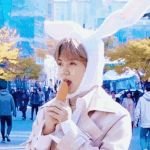 [댓글부탁해] 자기본진 중 막내 사진 뿌리고 가