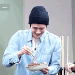 [세훈] 190125 <b>이수근</b>채널 짜장면먹방 영상 움짤