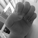 나 손톱 <b>갭</b> 존 나 슬프다 .....