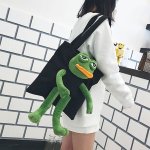 [댓글부탁해] 요즘 인싸들 <b>필수</b>템..