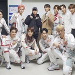 [NCT] 아맞다 단체복 약간 <b>리폼</b>한거 좋더라