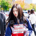 [드루와] 정<b>채연</b> 체형커버하면서 잘 입는듯