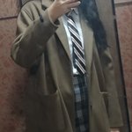교복에 롱<b>코트</b> 에바,..?