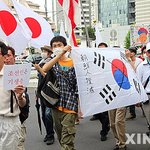 방탄 <b>나치</b> 왜곡하는 일본우익 왜완견