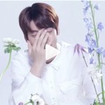 [TXT] <b>손</b>이 큰거임 아니 얼굴이 작은거임