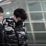 [댓글부탁해] 라이관린 다 가리고 <b>출국</b> ㅌㅌ