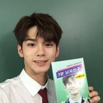 [댓글부탁해] <b>옹성우</b> 이때랑 뭔가 얼굴 달라진거같아