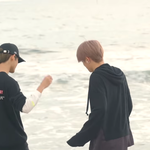 [NCT] 윈윈이가 입고있는거 굿즈야??