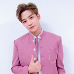 <b>용안</b>이라고 부르고 싶은 男돌 미모