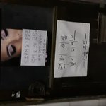 고장났다는 문.. 30년된 건물  <b>지하</b> 보일러실 문을 고쳐놓으랍니다.