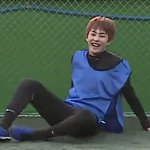 [EXO] 징짜 민석이 <b>바르</b>쎌러나 보내야 된다