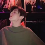 [방탄소년단] <b>조명</b>은 정육점처럼해놓고ㅋㅋㅋ
