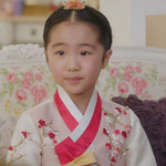 한복 벗은 <b>아리</b>공주