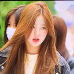 내추럴한 생머리의 장원영