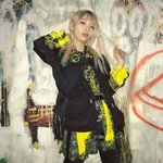 춤을 추는 개돼지 위로 <b>숭배</b>를 받을래 다 가진 김정은 아저씨처럼