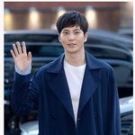 [댓글부탁해] <b>설날</b>에 제대하는 연예인