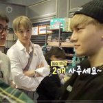 [EXO] 종대 애교에 <b>반응</b> 봐ㅋㅋㅋㅋㅋㅋㅋㅋㅋ