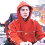 [EXO] 저<b>멀리</b>서