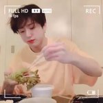 [방탄소년단] 이모티콘 <b>상추</b>에 밥 ㄱㅇㅇㅠㅠㅠㅠㅠㅠ