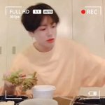 [방탄소년단] 정국인 쌈무를 좋아한다ㅋㅋㅋ