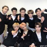 [NCT] <b>용이</b> 무슨일이야 완전 첼밤툥