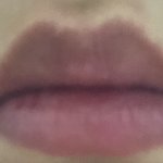 [댓글부탁해] 나 <b>입술</b> 얇아?