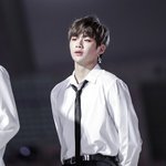 [강다니엘] 강다니엘 <b>은발</b>때 사진