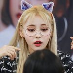 다들 인생템 영업하고 <b>가셈</b>