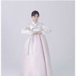 [모두드루와] 한복입고 <b>새해</b>인사하는 김소혜