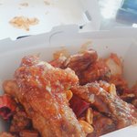 혼자 치킨먹는데 올사람