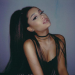 타투 잘못한 아리아나 그란데