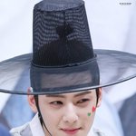 사극 드라마에 캐스팅 되었다는 차은우 갓 쓴 한복 비주얼 <b>미리</b>보기