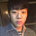 [조언부탁해] 양<b>홍원</b> 라이관린 닮앋지 않아??