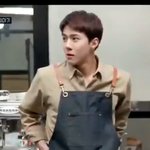 [EXO] <b>앞치마</b> 입은 세훈이ㅠ 설거지하는 세훈이ㅠㅠ