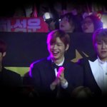 [강다니엘] 진짜 <b>혼자</b>만 웃고 있어