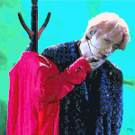 <b>우와</b>  이거 뷔였냐