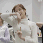 [댓글부탁해] <b>만년</b>돌 장원영 너무 예쁘다