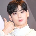차은우 <b>버논</b> 추반