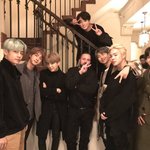 방탄소년단 내일 그래미에서 <b>디올</b> 디자이너한테