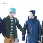 <b>공항</b>에서 연애 티내는 아이돌